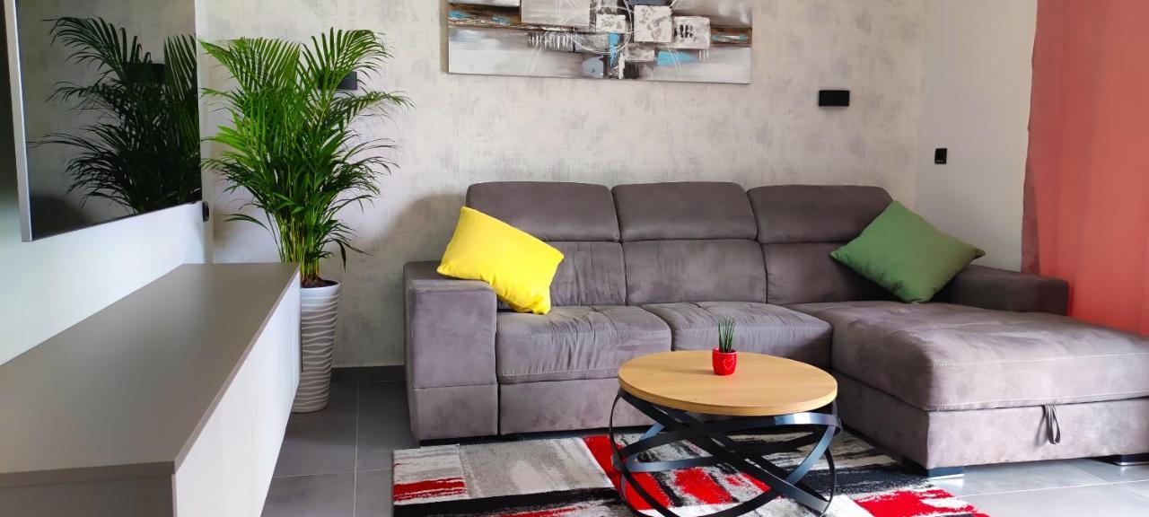 קרק Apartment Denis מראה חיצוני תמונה