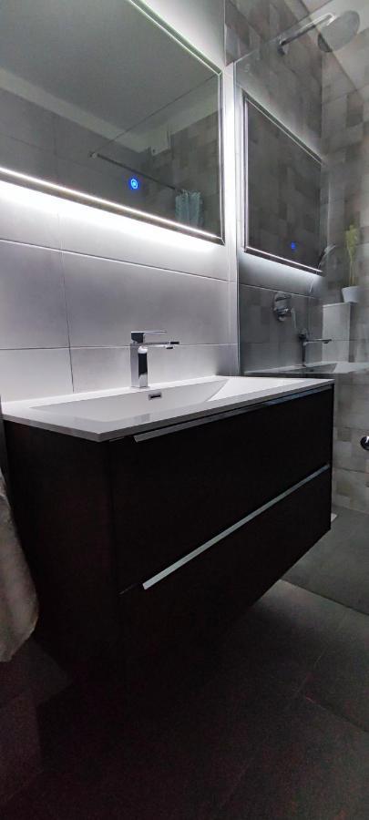 קרק Apartment Denis מראה חיצוני תמונה